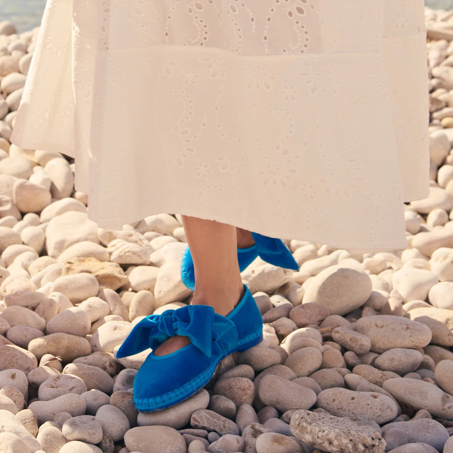 Lady Lyra Blue - Image 3