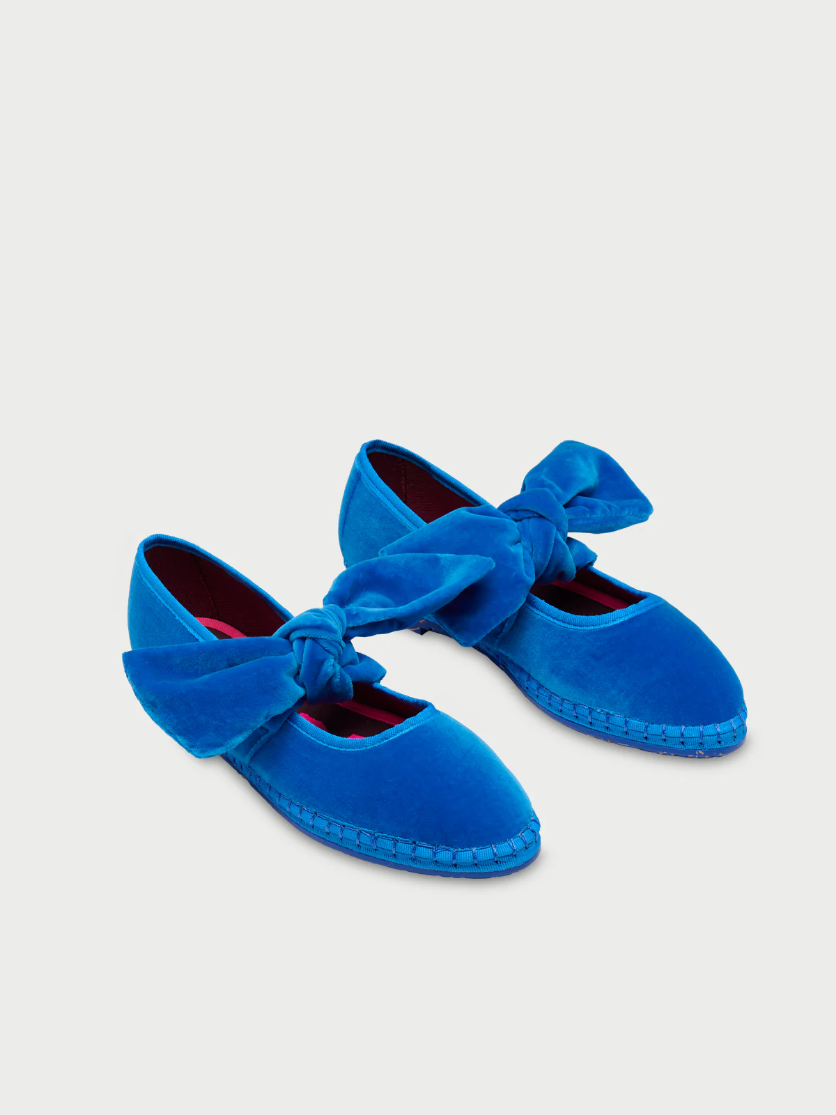 Lady Lyra Blue - Image 4