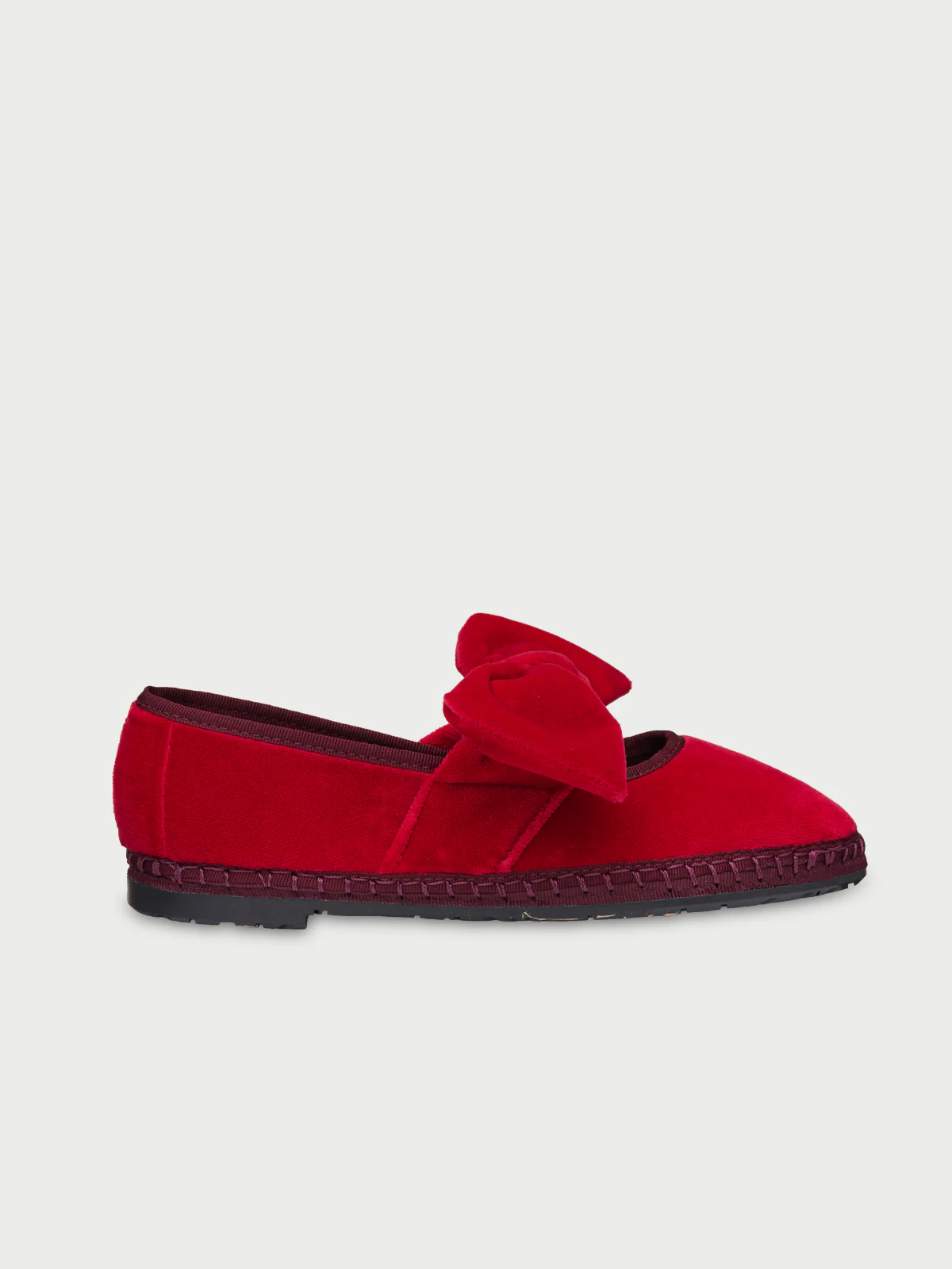 Lyra Claret