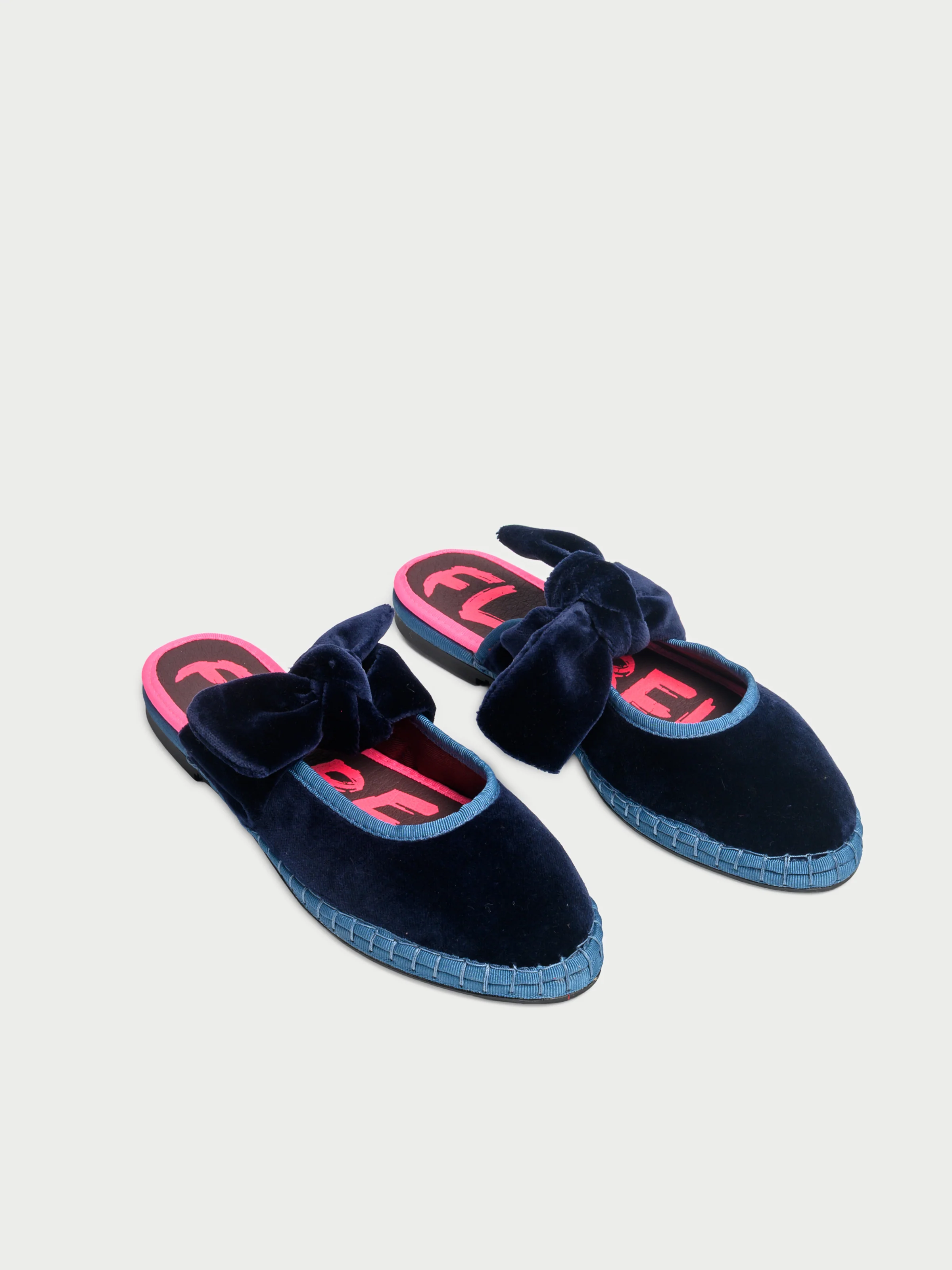 Lyra Slide Navy - Image 2