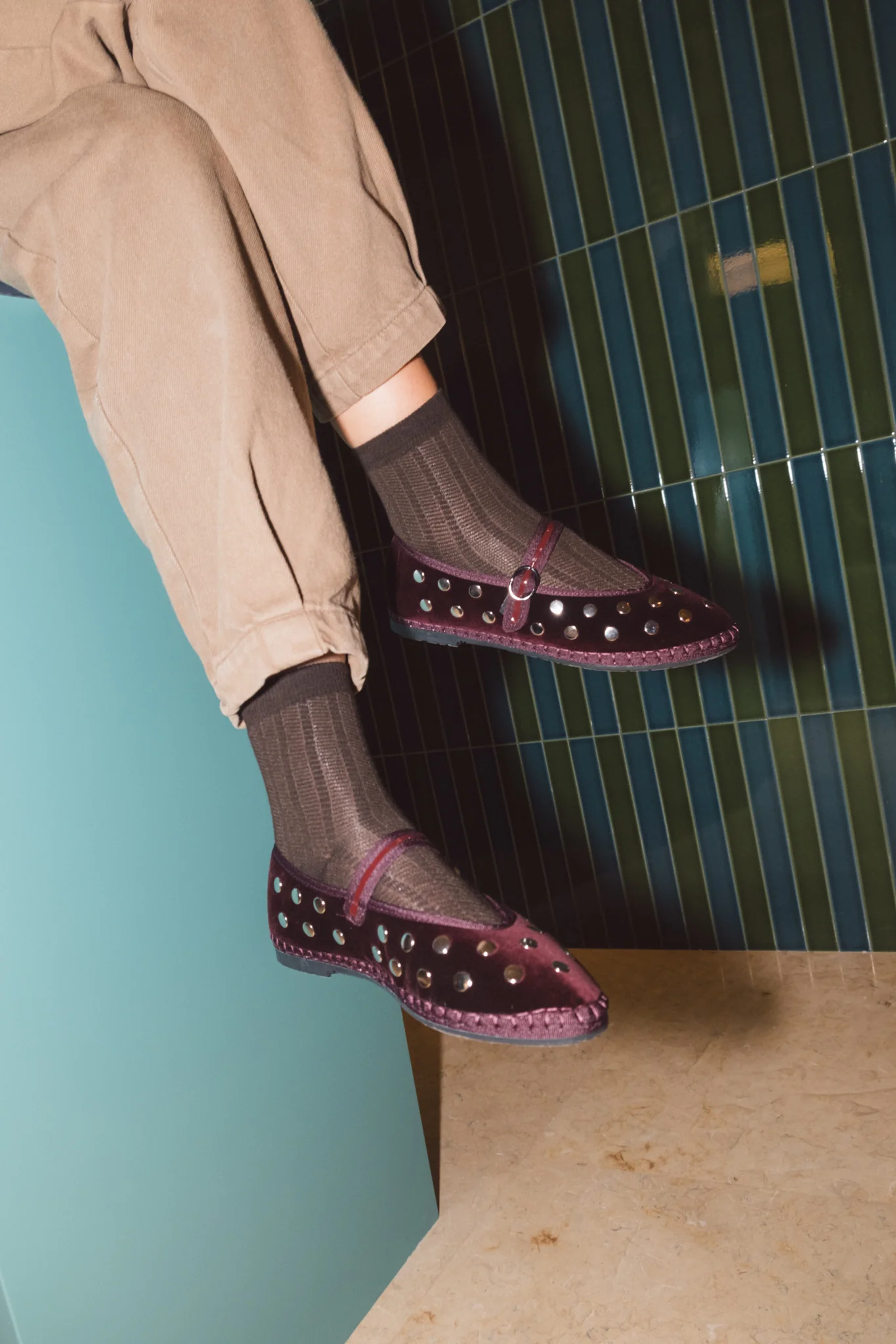 Mad Hatter Brown - Image 2