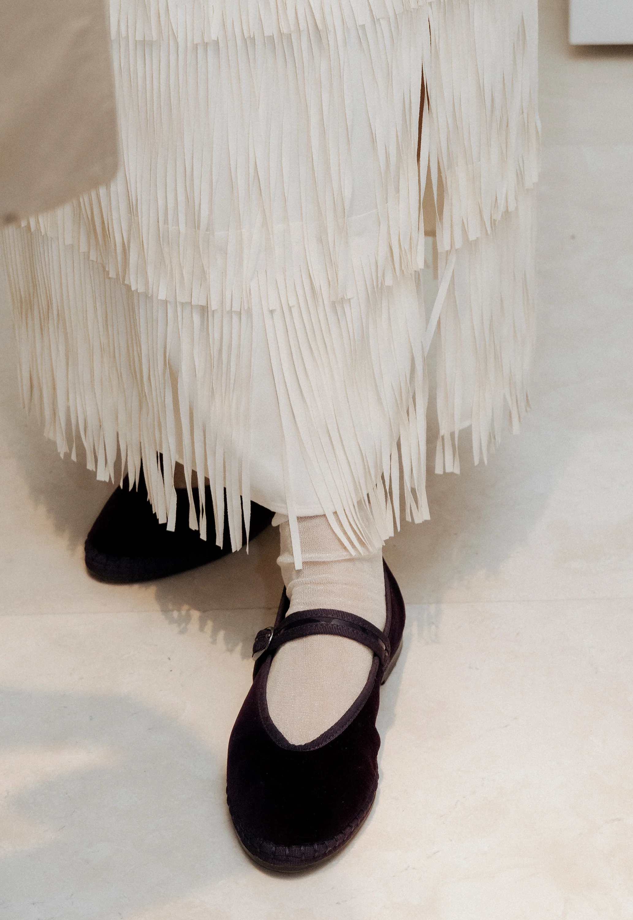 Pierre Dark Purple - Image 3