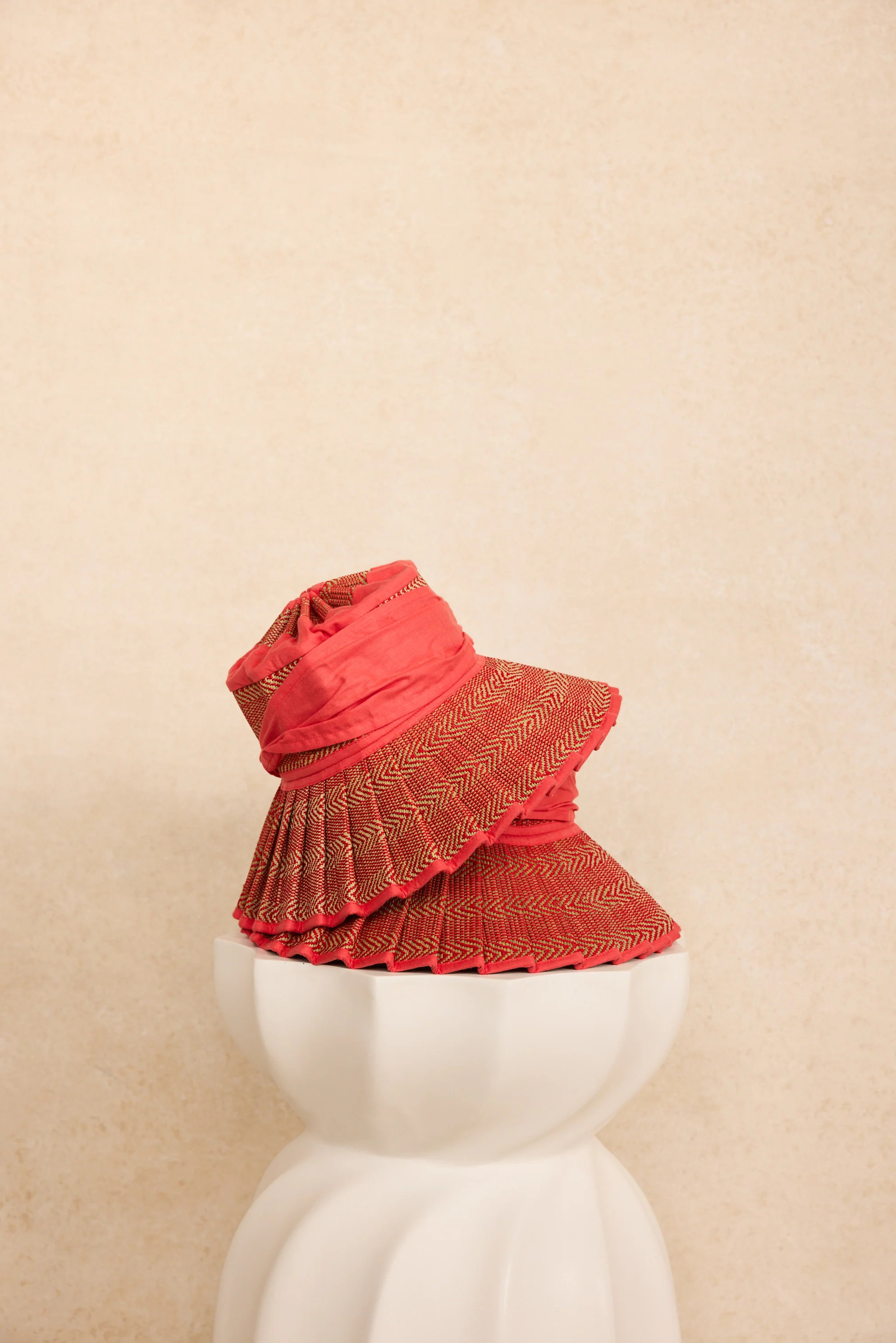 Porcelain Rose - Island Nikki Beach Hat - Image 2