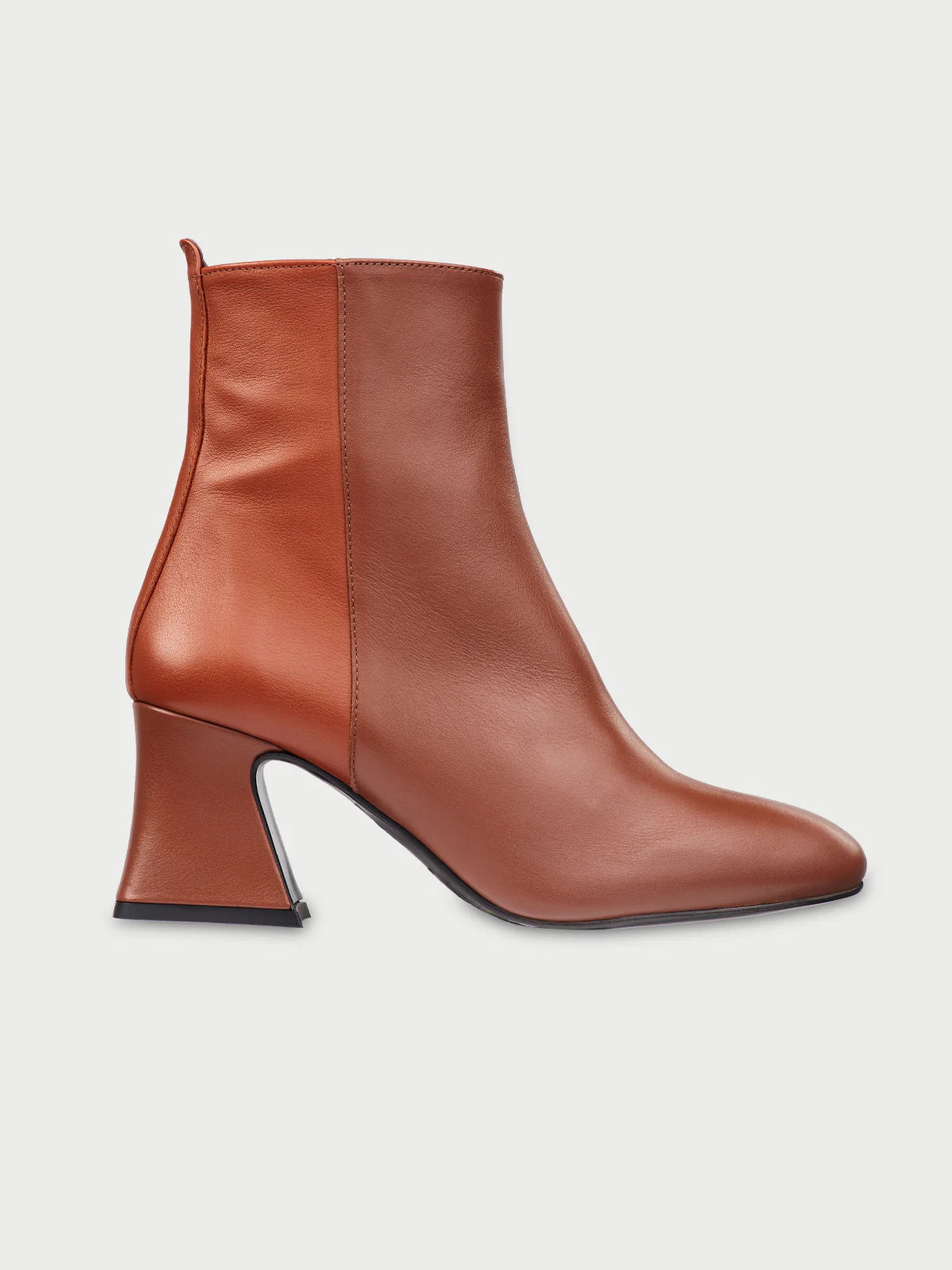 The D'Orsey Booty Double Biscuit